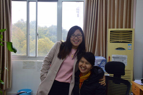 李文艺和刘芳老师 李文艺和刘芳老师